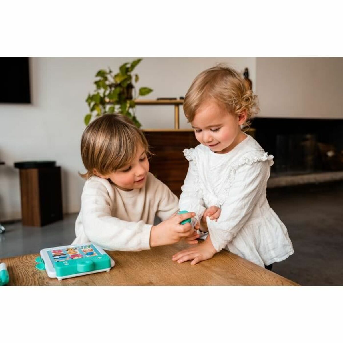 V4H94E0B9797E81266843C01F9C818407F1R5917147P5